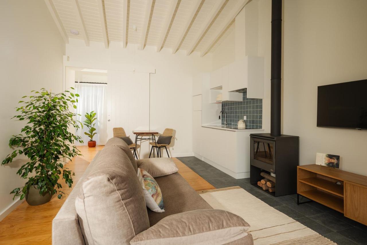 Entre Muros - Turismo Rural - Casa Com Jardim E Acesso Direto Ao Mar Ribeira Grande Eksteriør bilde